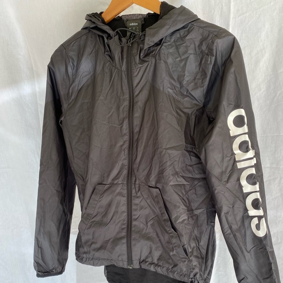 Women’s Adidas Windbreaker - Picture 4 of 12